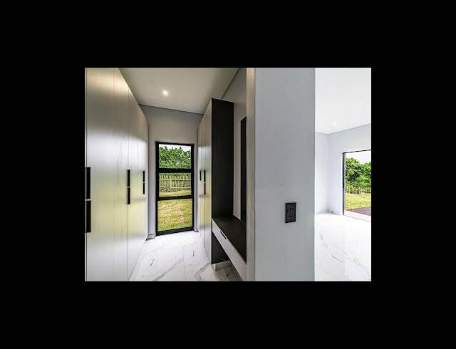 3 BEDROOM HOUSE TO LET IN PALM LAKES ESTATE